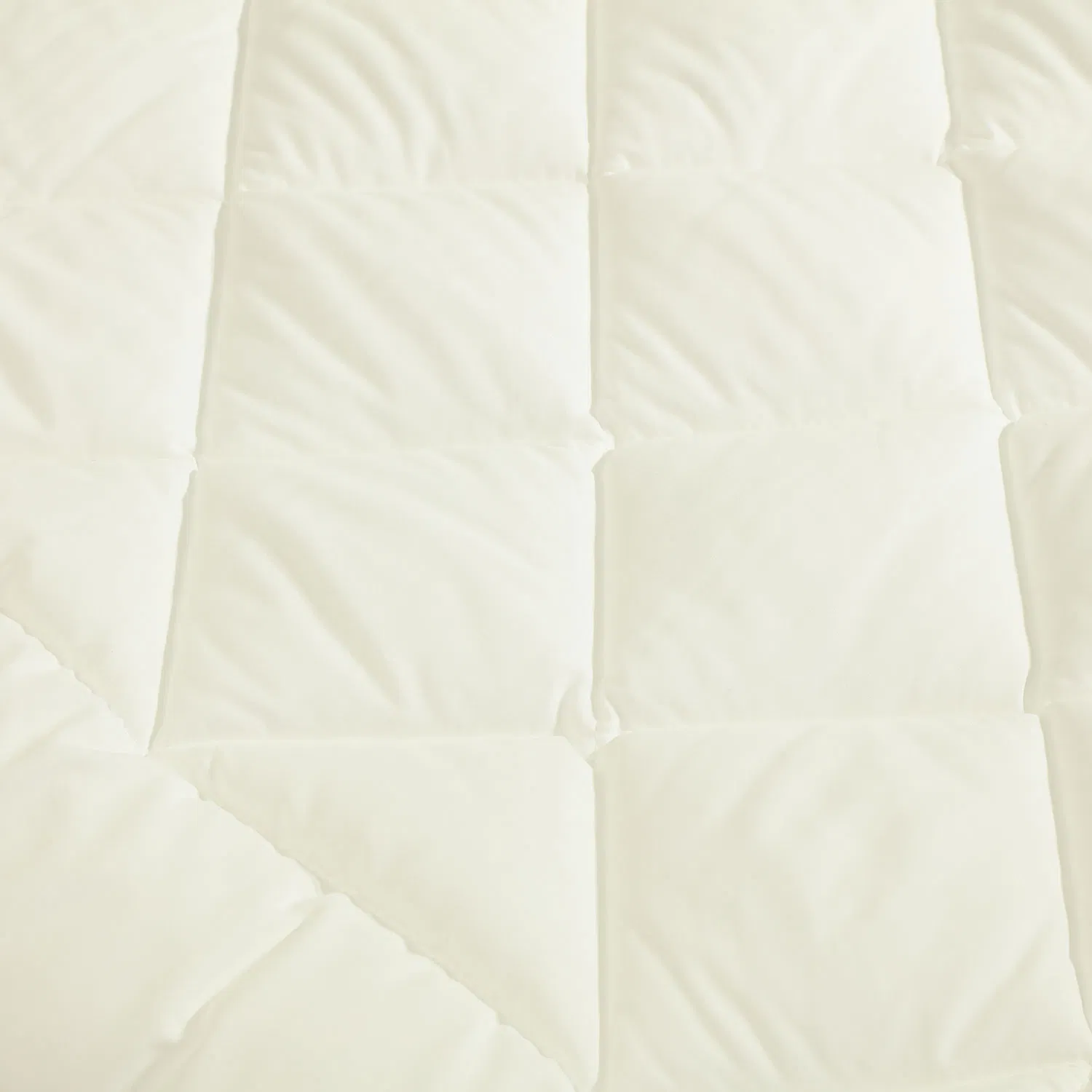 Virgin Polyester 7Dx64 3D Material Thick Quilt for Good Sleep