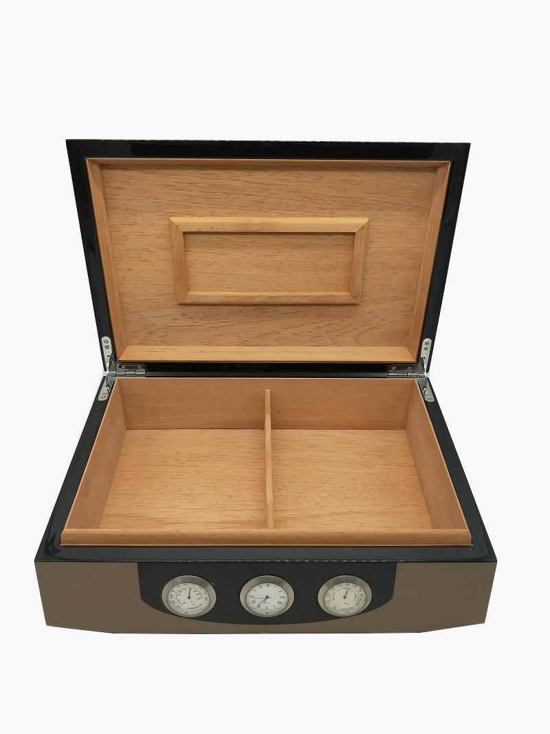 OEM Luxury Wooden Humidor Storage Boxes Gift Packaging Cigar Box