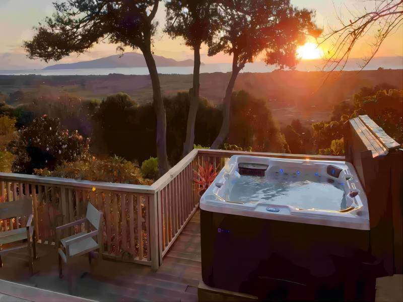 Luxury Freestanding Hot Tub Whirlpool Outdoor SPA