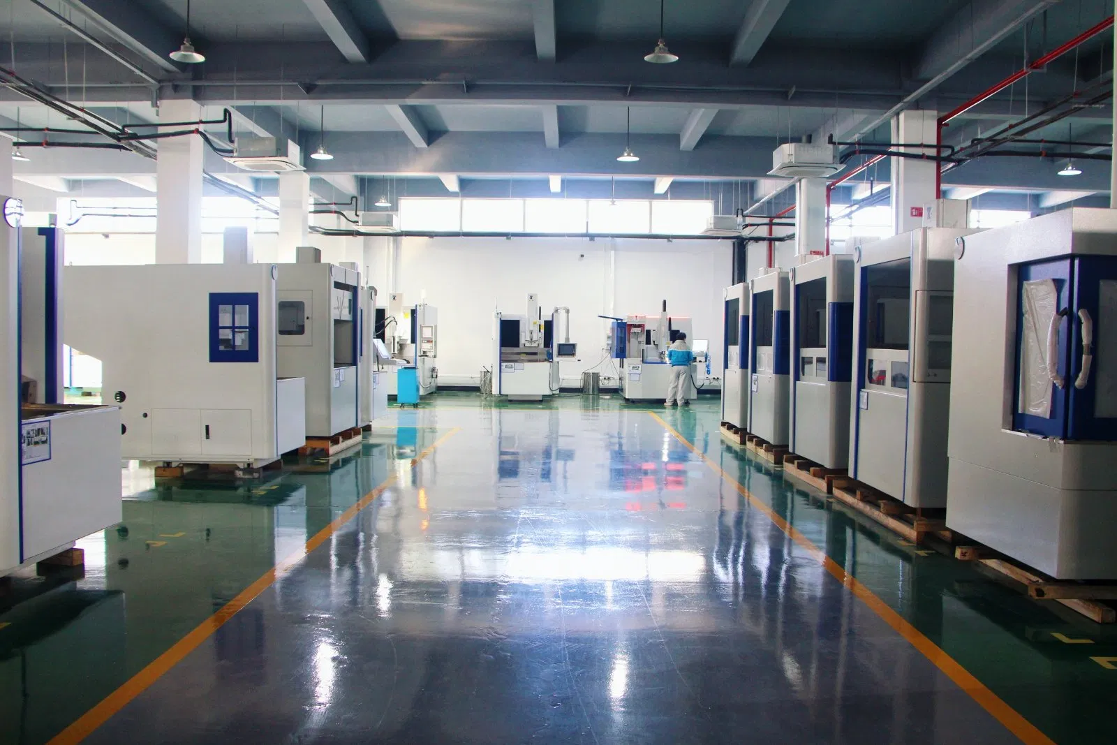 Шлифовальный станок для тормозных дисков SJ621D