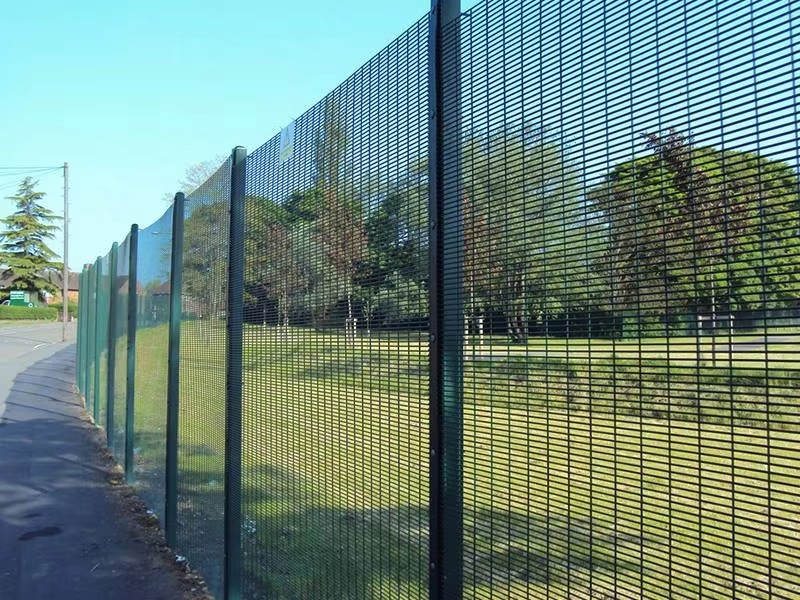 Hot DIP Galvanized Anti Climb Security Fence