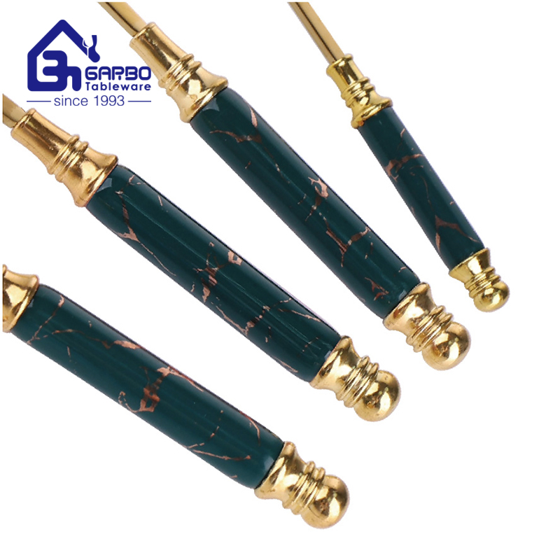 Wholesale 410 Stainless Steel 24PCS Cutlery Set with Colorful Marble Sleeve Handle Window Box Pack