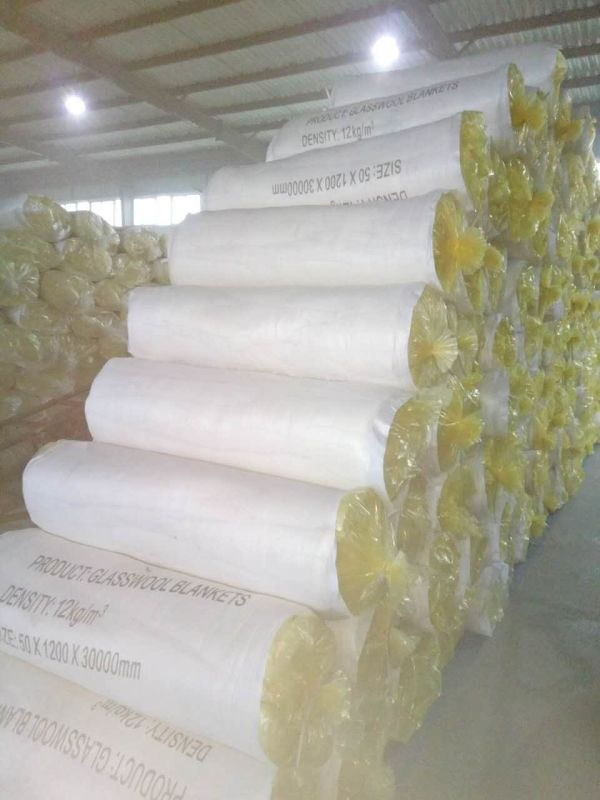 Glass Wool Blanket with White Felt Insulation