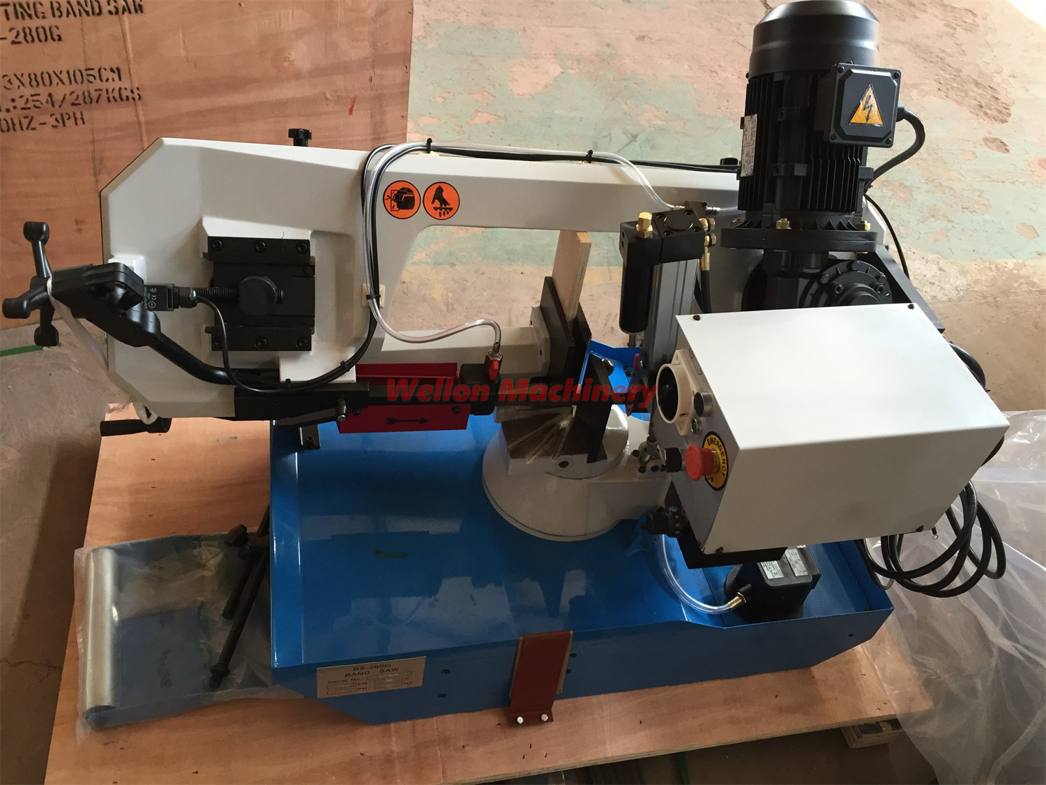 Станок ленточнопильный горизонтальный по металлу BS-280G