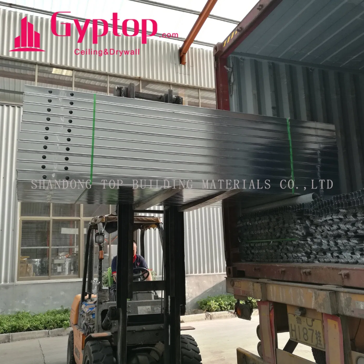 C-Stud /U-Track. Metal Channel for Drywall Partation