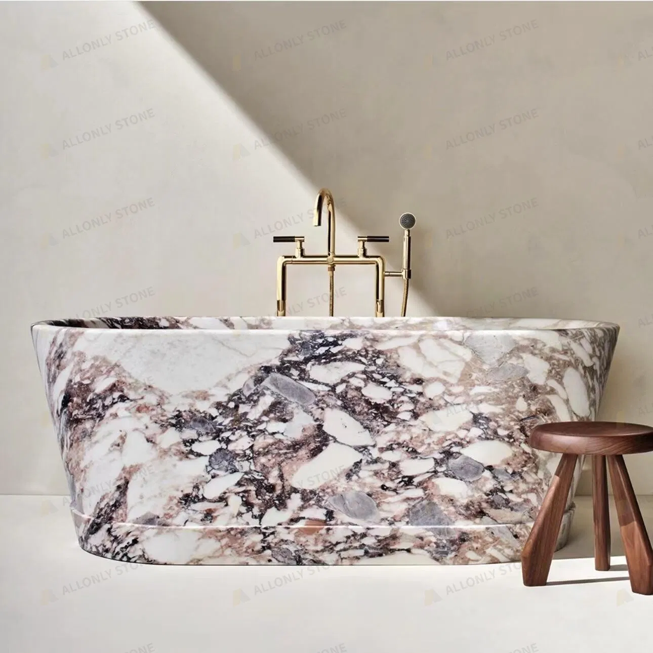 Freestanding Solid Oval Natural Italy Calacatta Viola Marble Stone Bathtub for Villa Bathroom