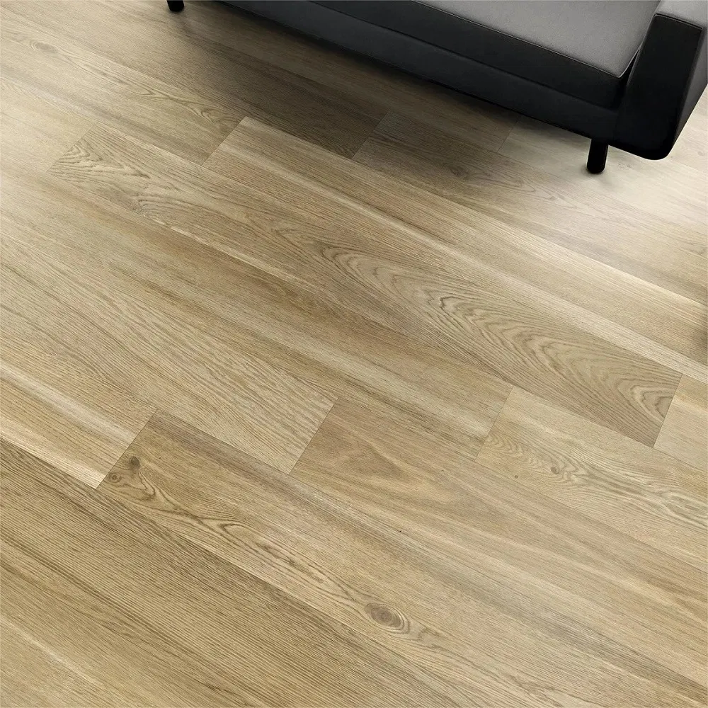 Водостойкий ламинат 12 мм для дома и коммерции