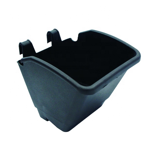 Горшок подвесной вертикальный пластиковый с крючком