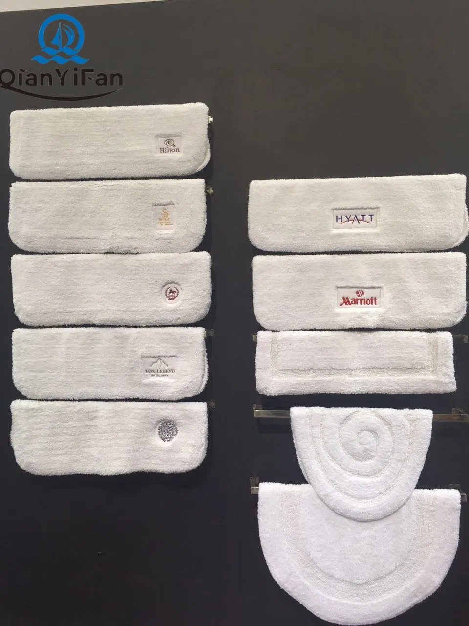 Premium White Non-Slip Bath Mat for Hotels - Extra Thick & Absorbent (Bulk/OEM)