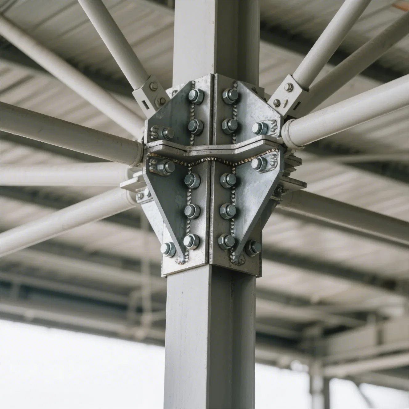 Welded Steel Space Frame with High-Strength Alloys Anti-UV Treatment CE Marked for Large-Span Canopies Airport Terminals