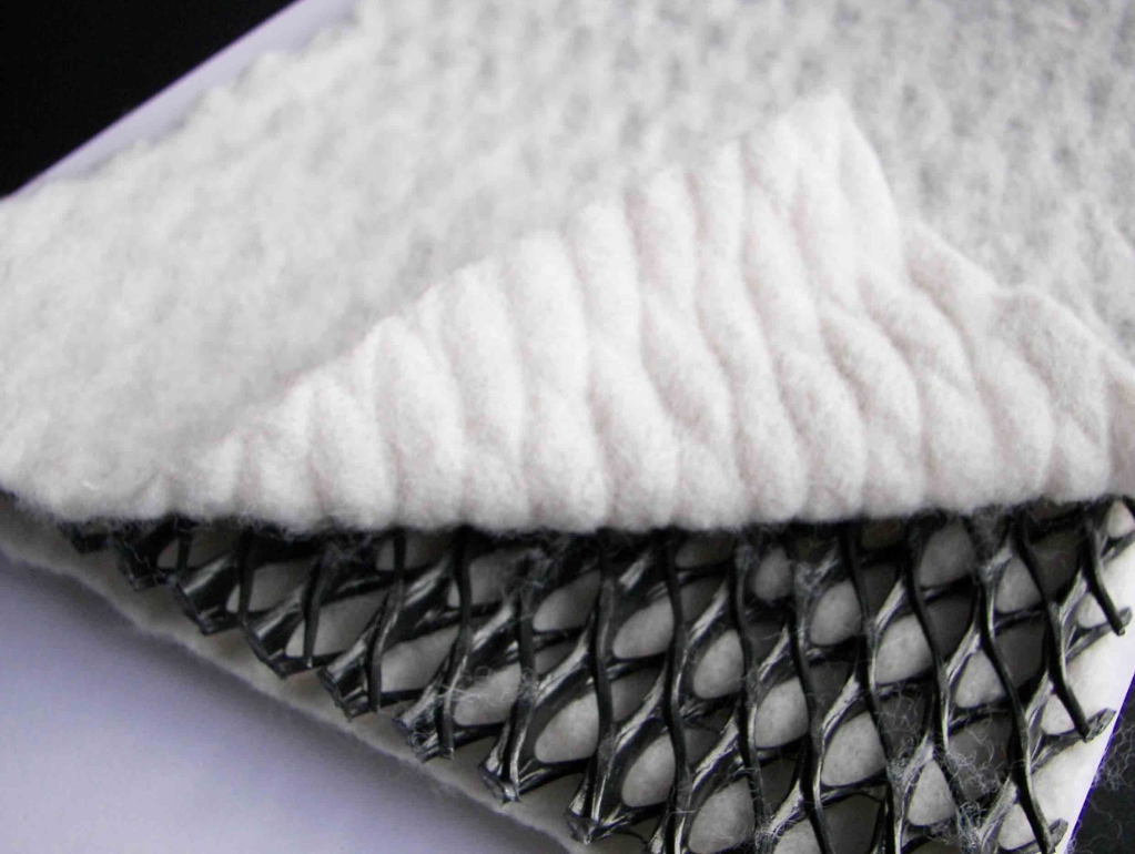 4mm 5mm 6mm 7.6mm 8mm 2D 3D Bi Tri Planar Geocomposite HDPE Plastic Draine Geonet Composite Geotextile Net for Drainage Manufacturer