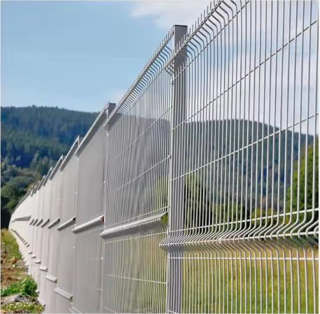 Factory Price High Security Fence PVC Welded Mesh Panel Peach Post Garden Fence Curved Panel 3D Fence
