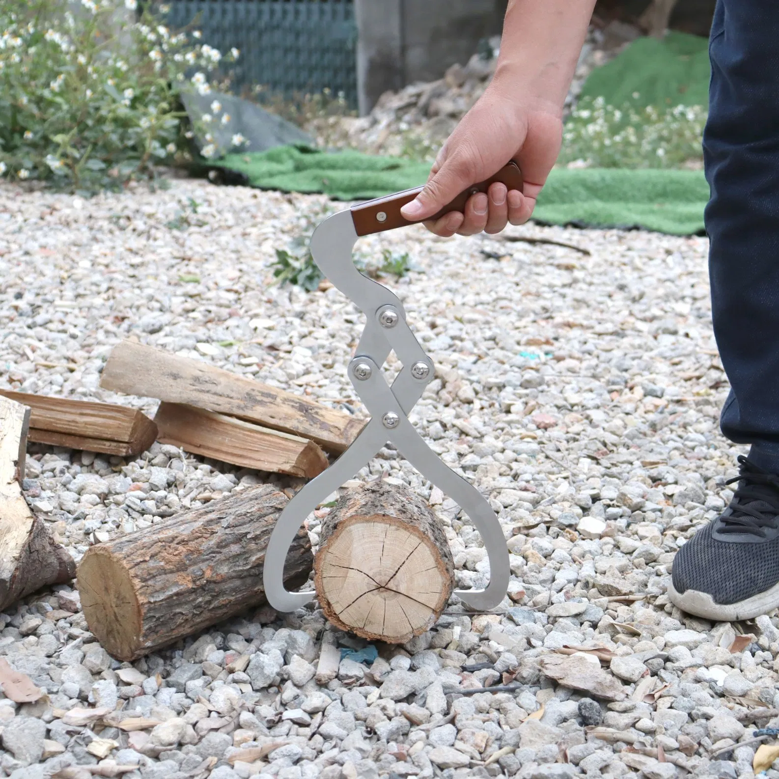 Коготь для переноски бревен, складной