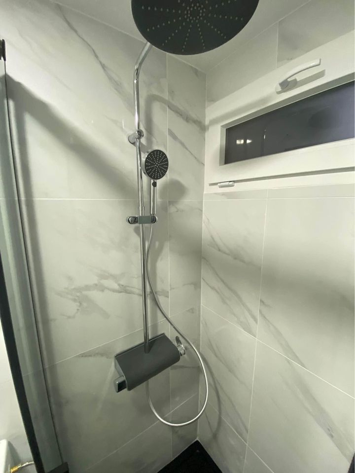 Whole Readymade Smart Camping Mobile Prefab Portable Tiny Space Capsule