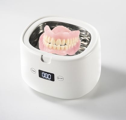 Mini Ultrasonic Invisalign Retainer Aligner Cleaner Device for Personal Dental Care