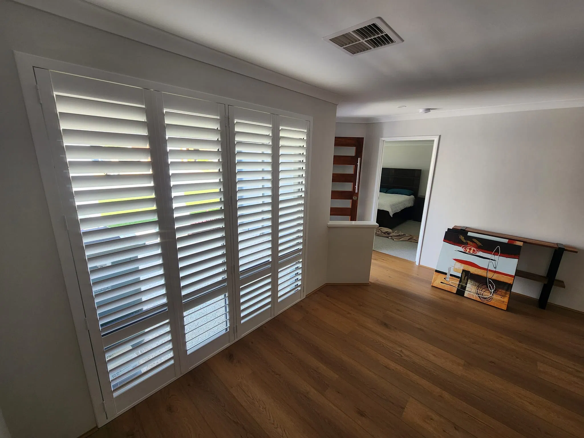 Newest Hot Selling Premium Quality Low Price White Plantation Shutters and Wooden Plantation Shutters for Window