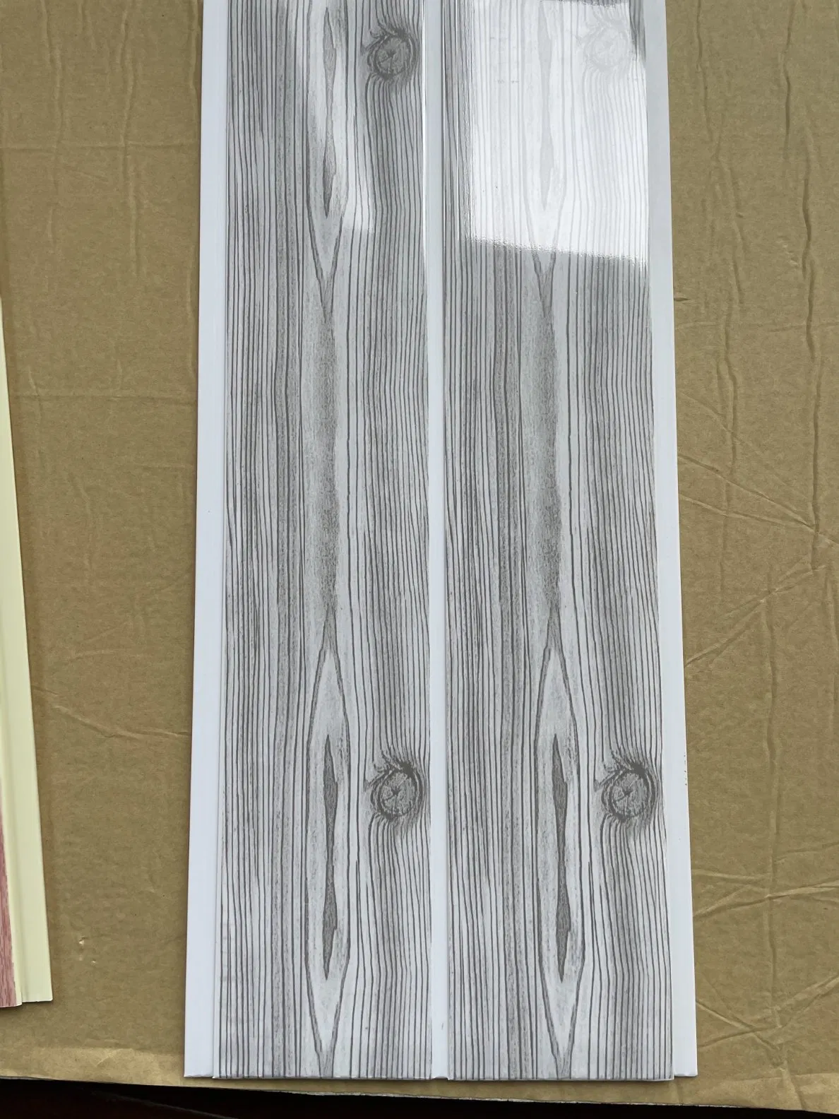 China Factory 200mm-250mm Width Tablilla De PVC PARA Cielo Raso Wood Grain Plastic PVC Panel for Ceiling and Wall