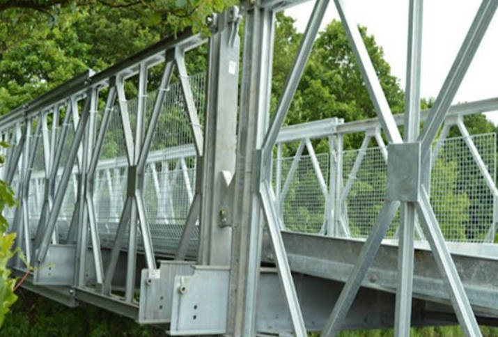 Standardized Spec Bailey Bridge, Strict Quality Control, Hot DIP Galvanized Coating, Heavy Duty Transportation Design
