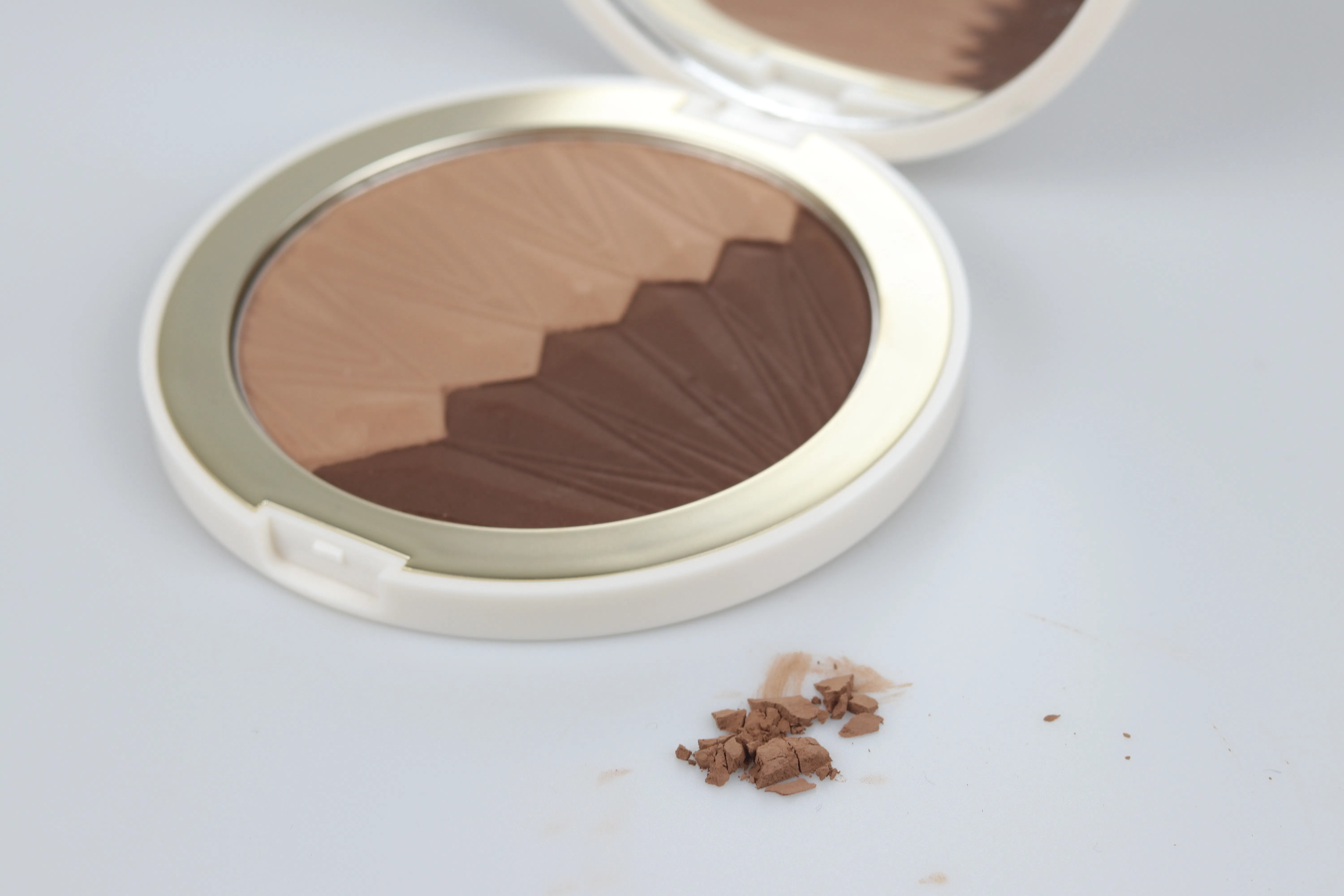 Ultimate Skin Sculpting Beauty Powder for Radiant Repair