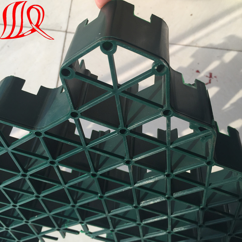 Green Color 500*500*50mm Plastic Grass Paver Grid for Parking Lot