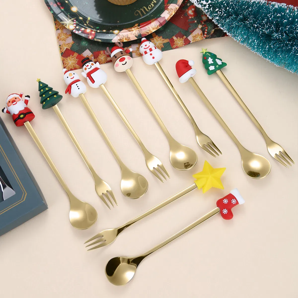 2PCS Gold Kids Spoon and Fork with Cute Christmas Doll Cutlery Set