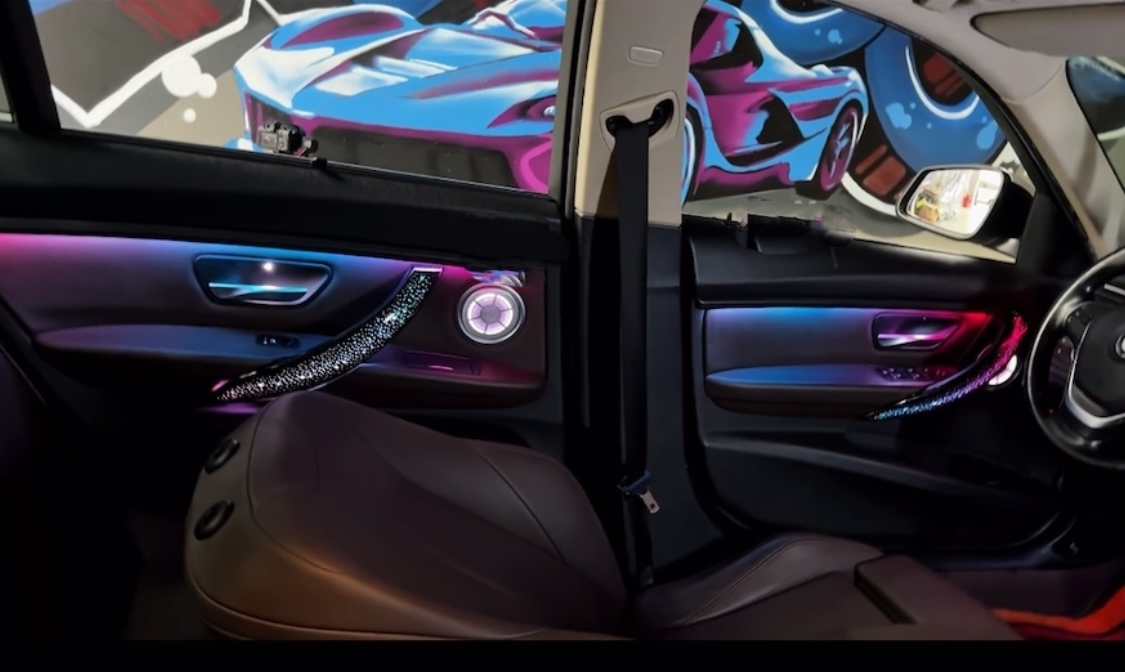 Универсальная светодиодная подсветка для салона автомобиля