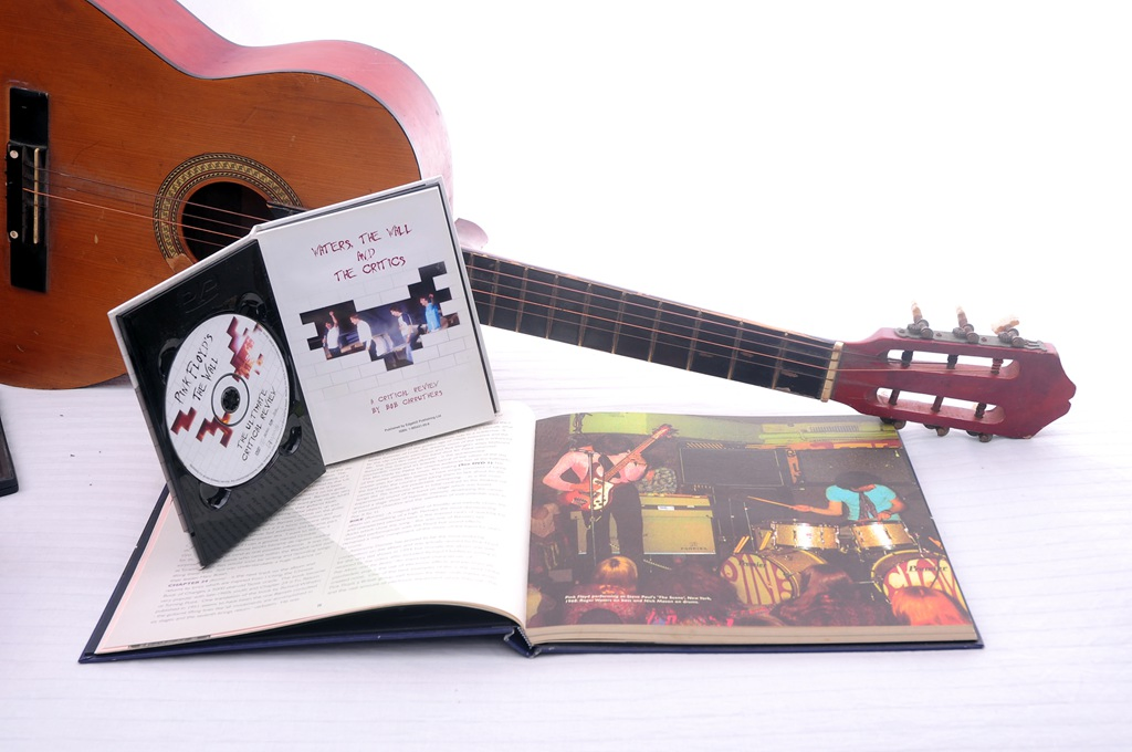 Тираж DVD с упаковкой в книги и держателем Digitray