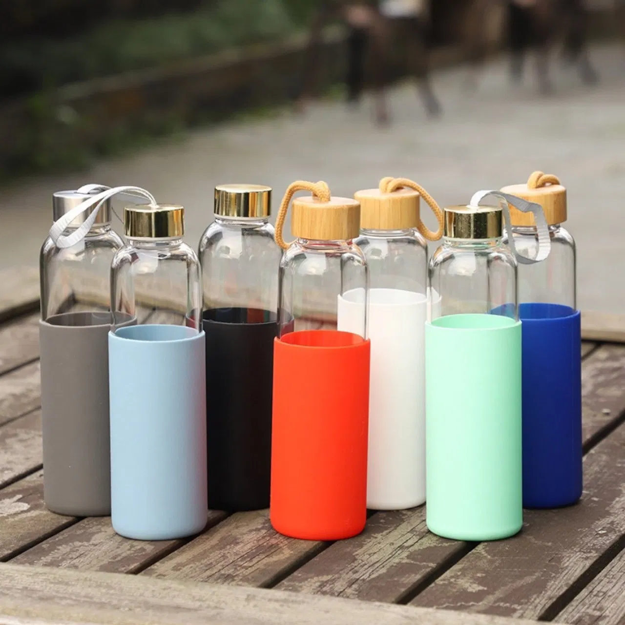 Popular 350ml 500ml 16oz 700ml 1L Transparent High Borosilicate Glass Water Bottle with Stainless Steel Lid