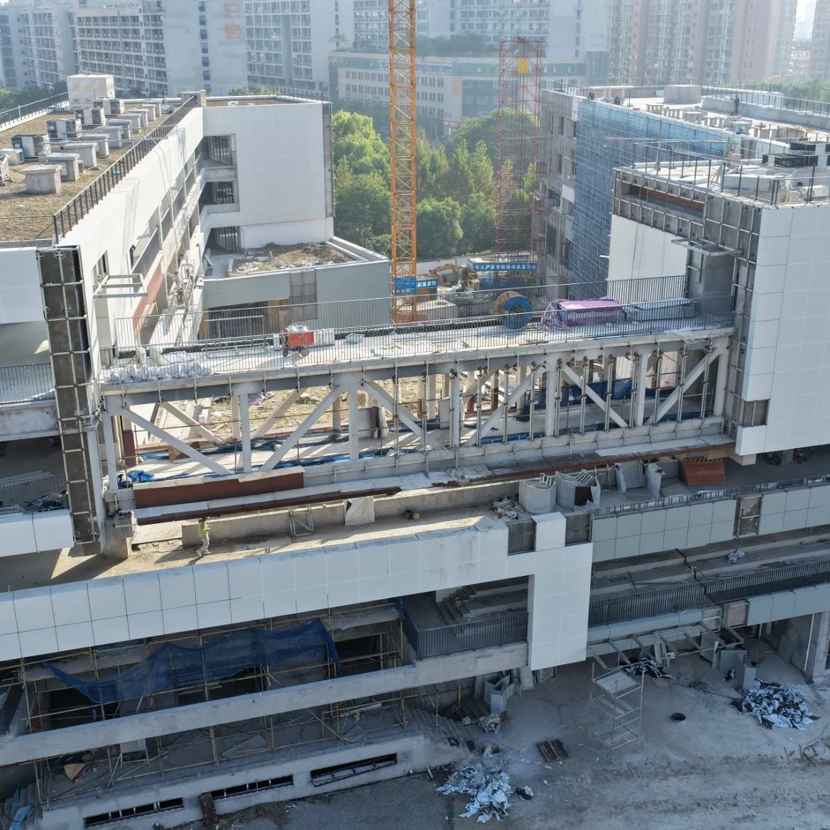 Eco-Friendly China Wholesale Customized ISO CE Steel Structure Building Material of Steel Structure Corridor Connecting Hospital Buildings