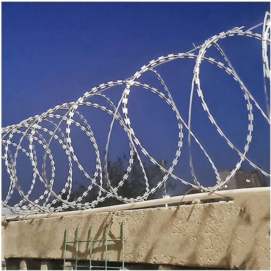 Hot Dipped Galvanized High Security Cbt-65 Razor Barbed Wire Concertina Wire for Wire Fencing Galvanized Steel Wire Razor Ribbon Barbed Wire Concertina Wire