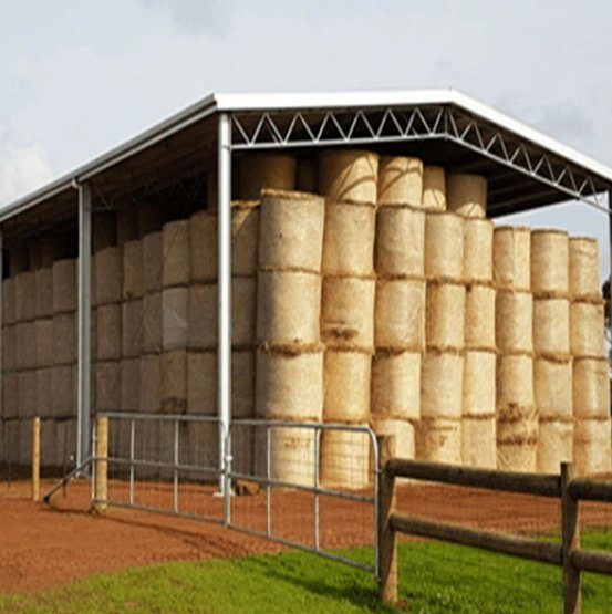 Durable Hot DIP Galvanized Steel Dog Hay Shed Structure for Outdoor Use