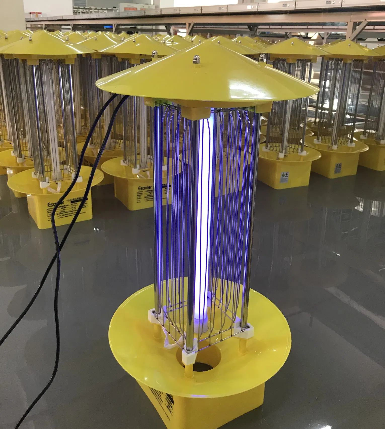 15W Solar Solar Insect Killer Light for Farm Orchard Forest