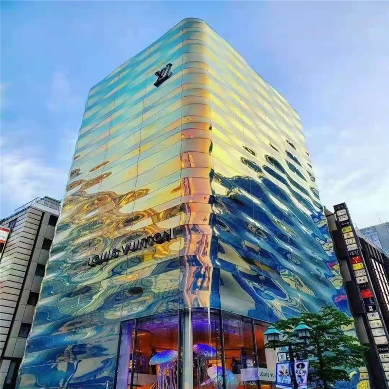 Ultra Clear Dichroic Glass for Stunning Architectural Designs
