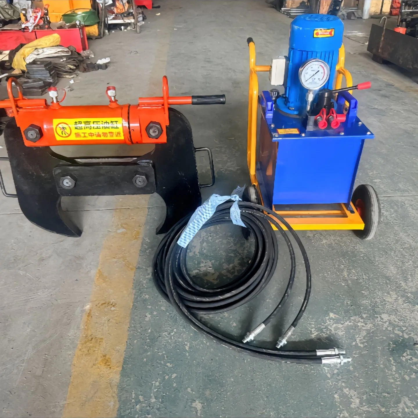 Hydraulic Crushing Pliers Cement Breaking Tools Wall Pliers for Cement Stone Broken
