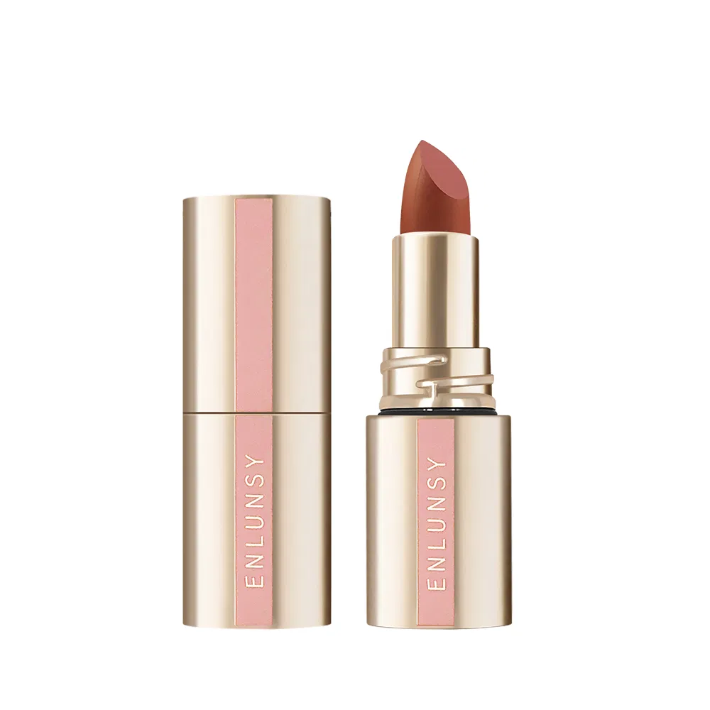 Матово-сатиновая помада Private Label, несмываемая