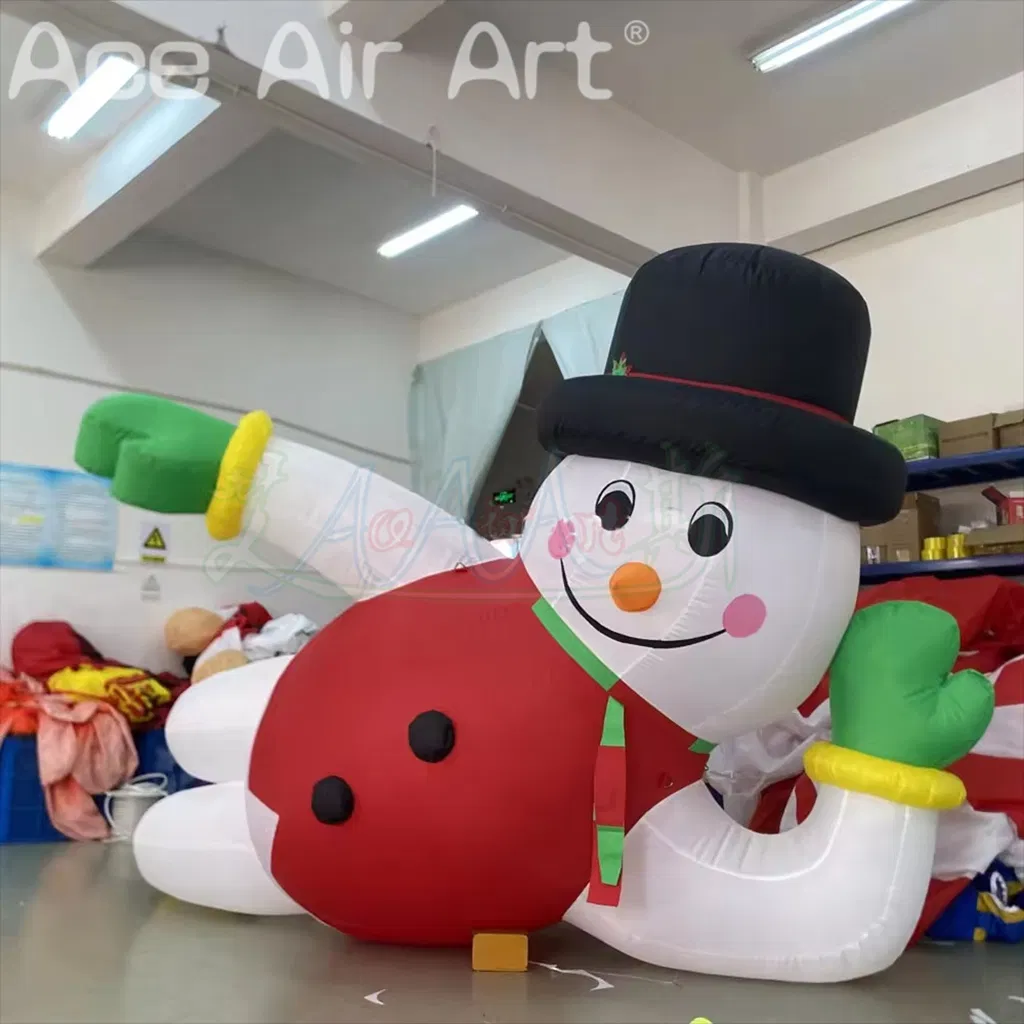 Outdoor/Indoor Hot Sale Giant Inflatable Snowman for Christmas Holiday Party Decoration