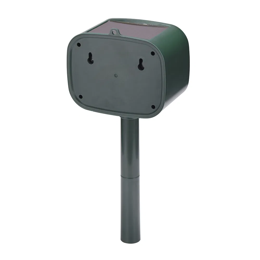 Outdoor Solar Lights Solar Animal Repeller Motion Sensor Against Deer, Skunk, Dog, Opossum, Cats, Squirrels, Birds