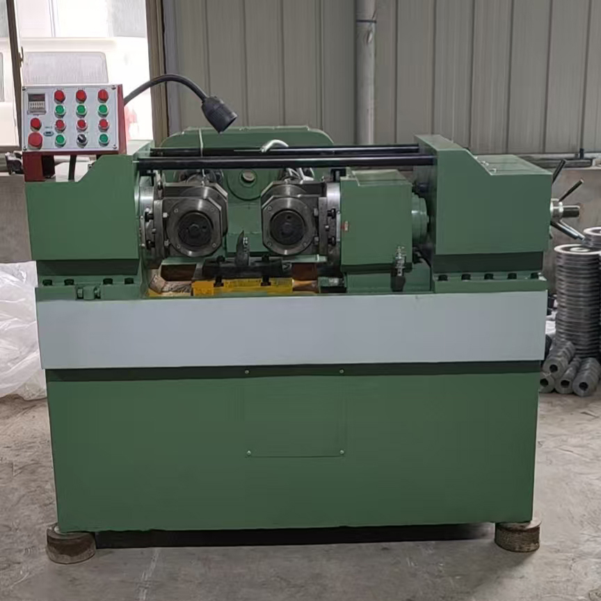 Highly Efficient Qt450 Casting Hydraulic Drive Roller Pipe Threading Rolling Machine