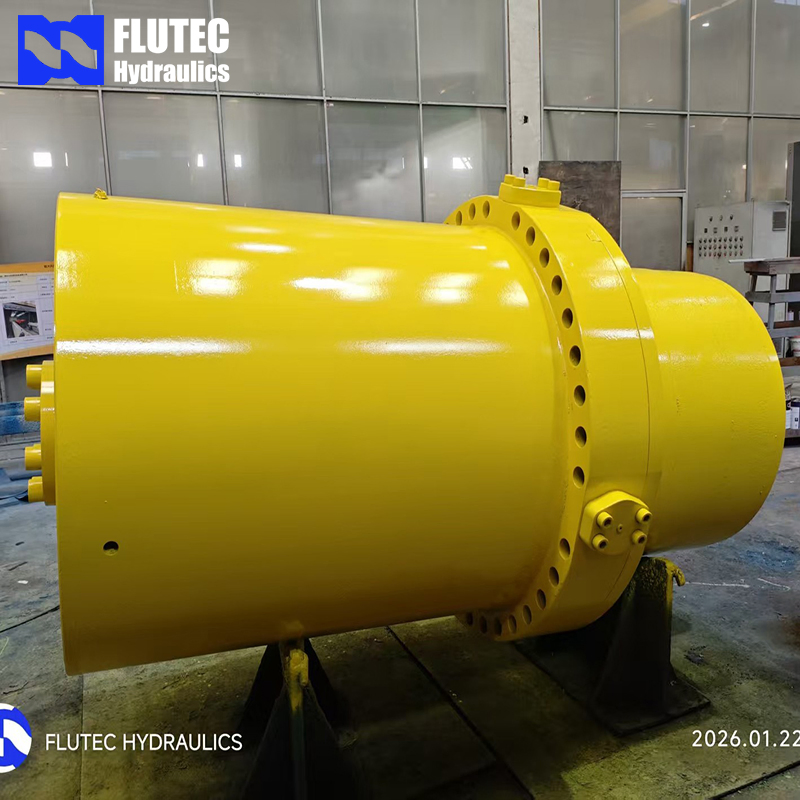 Гидравлический цилиндр одностороннего действия для гильотинных ножниц