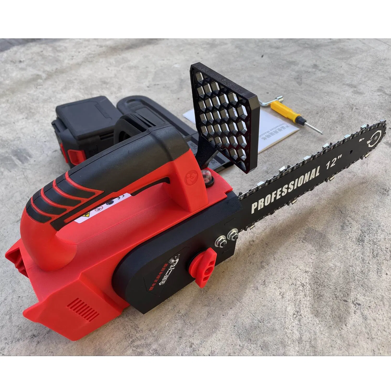 21V Lithium Battery Electric Chain Saw Brushless Motor Hand-Held Chainsaw Pruning Saw