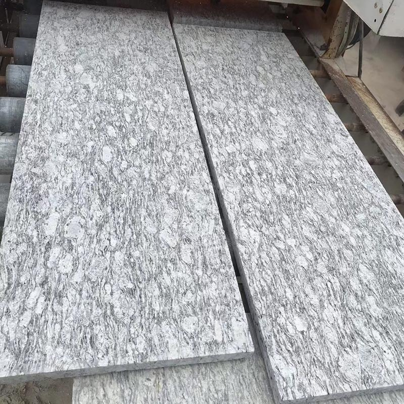 Factory Price Natural Granite Stone Floor Tile Engineering Materials Outdoor Flamed Granite Tiles Slab