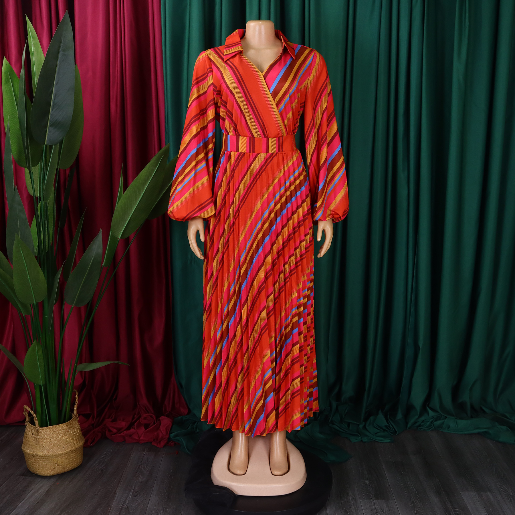 Платье женское длинный рукав