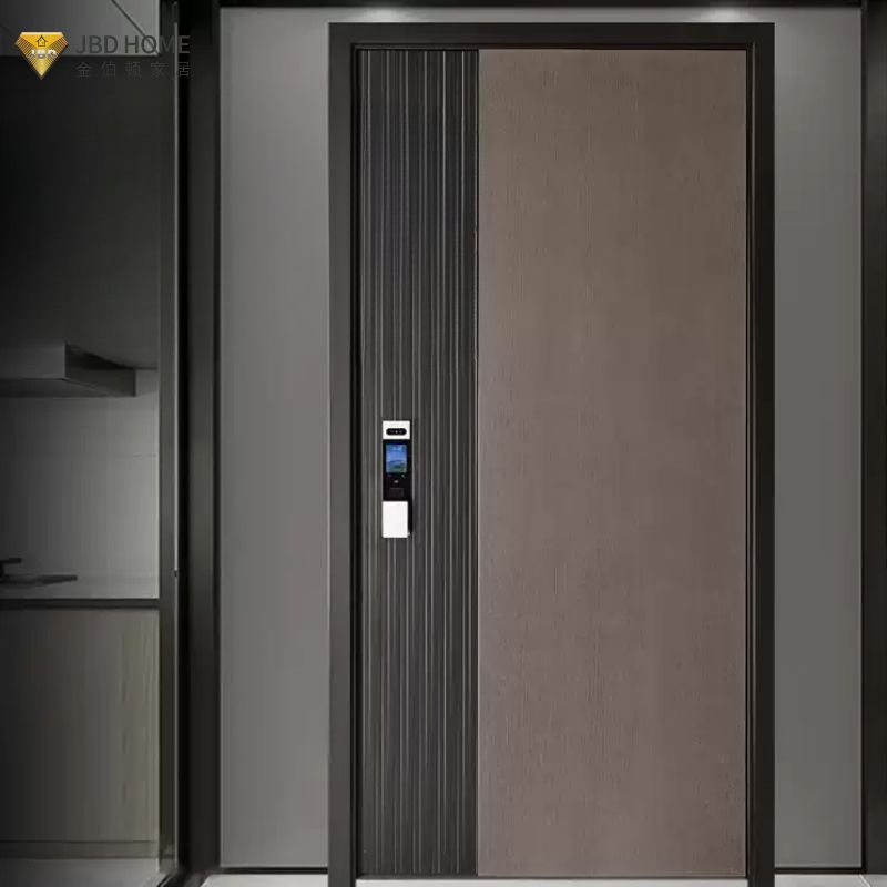 Металлическая защитная дверь с умным замком