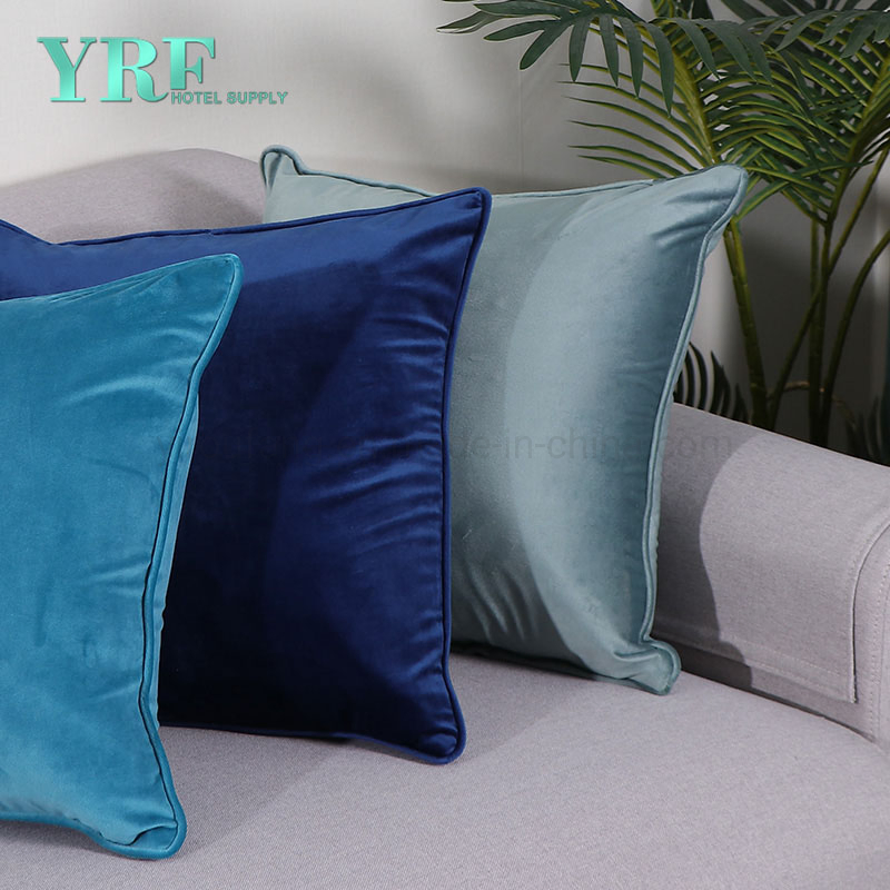 Home Textile Fashionable Pure Color Velvet Soft Decorative Cushion Covers