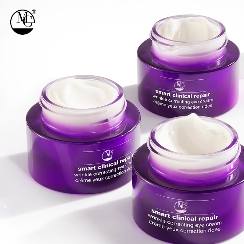 Vitamin C for Brightening and Firming Anti-Puffiness Eye Cream