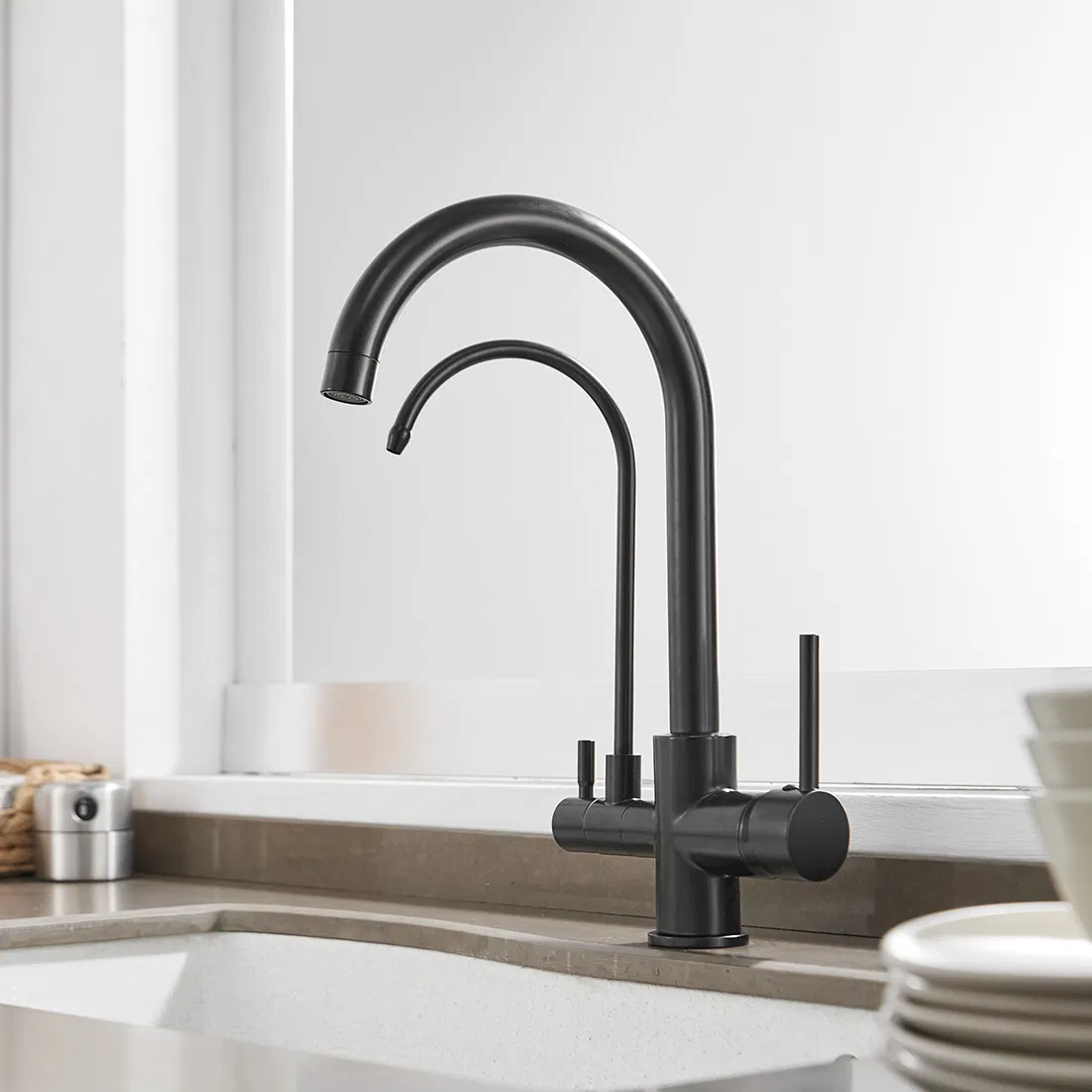 Kitchen Drinking Taps Sink Mixer Swivel Spout with 2 Handles