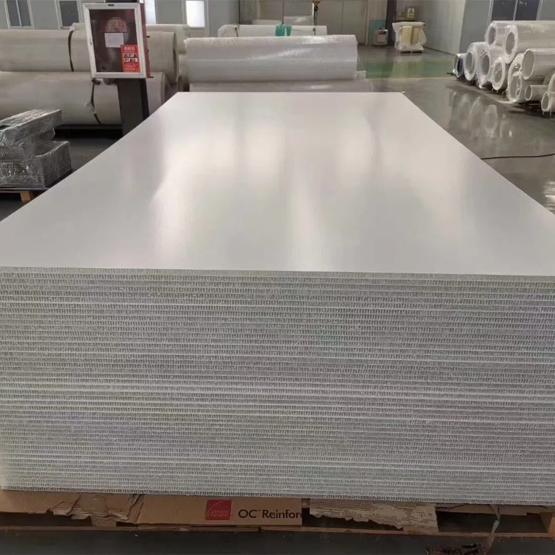Great Air-Tightness Fiberglass Honeycomb Cfrt FRP Sandwich Panel for Truck Caravan Side Body Construction