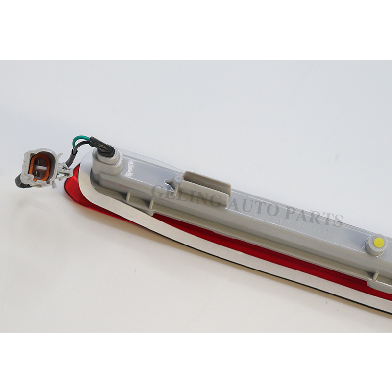 Стоп-сигнал задний для Toyota Hilux Revo 2015-2017