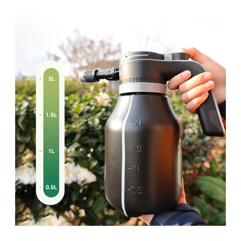 Factory Price Plastic Adjustable Nozzle Lithium Battery Electric Garden Water Sprayer