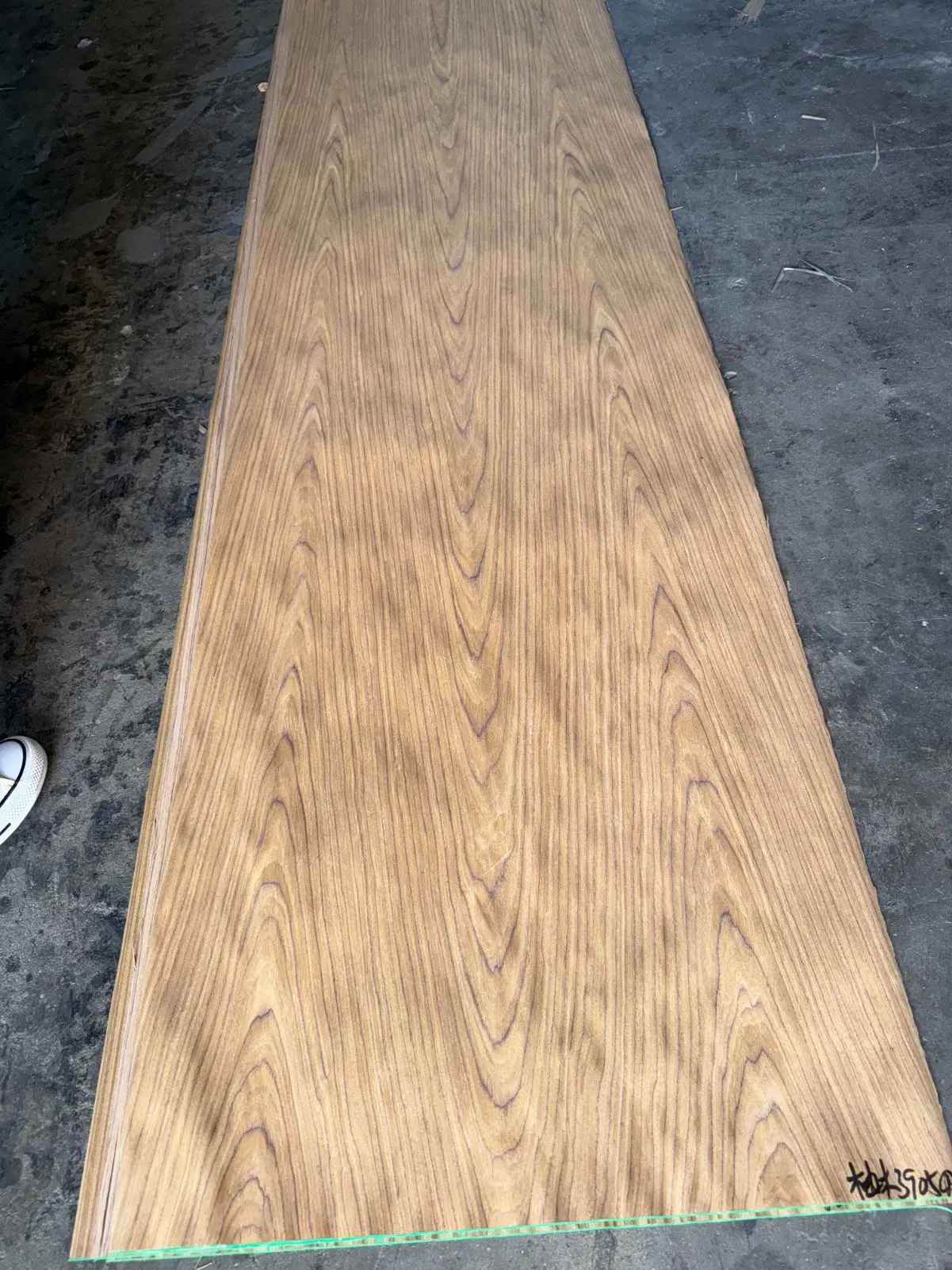 Engineered Economical Hardwood Flooring Engineered Teak Wood Veneer Sheet Teak Veneer Plywood for Flooring